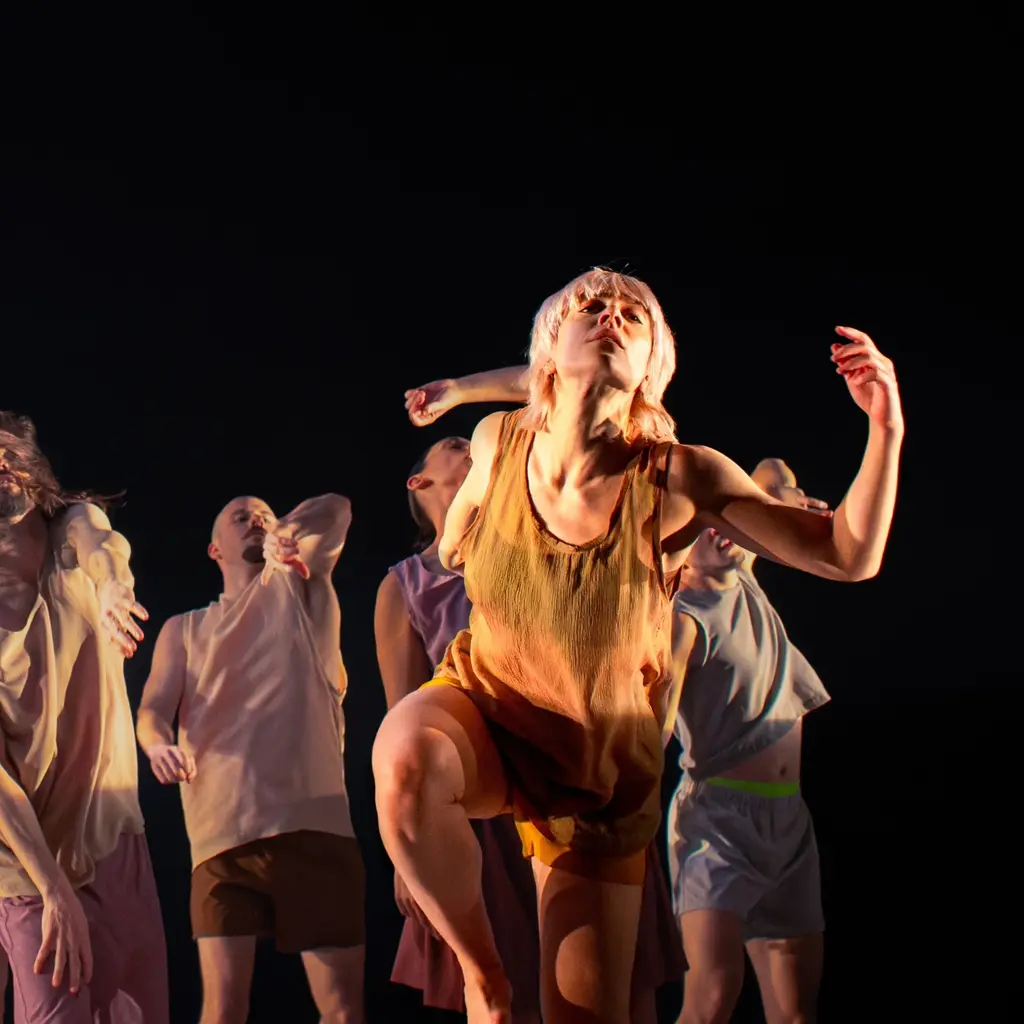 Atelier de danse : Sur les pas des Champs Magnétiques avec DANSE DANSE en collaboration avec Sylvain Émard Danse