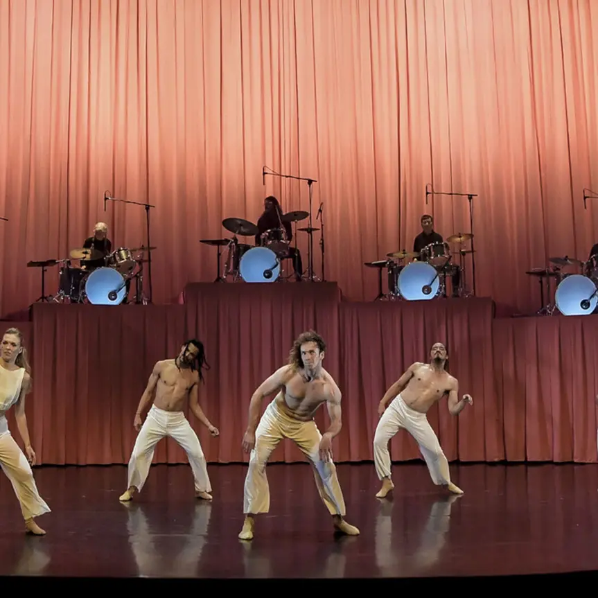 Stephanie Lake Company | Manifesto