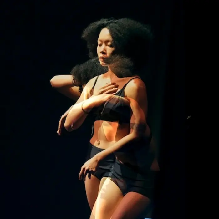 Montreal / Hong Kong: Gazes, Voices, and Bodies