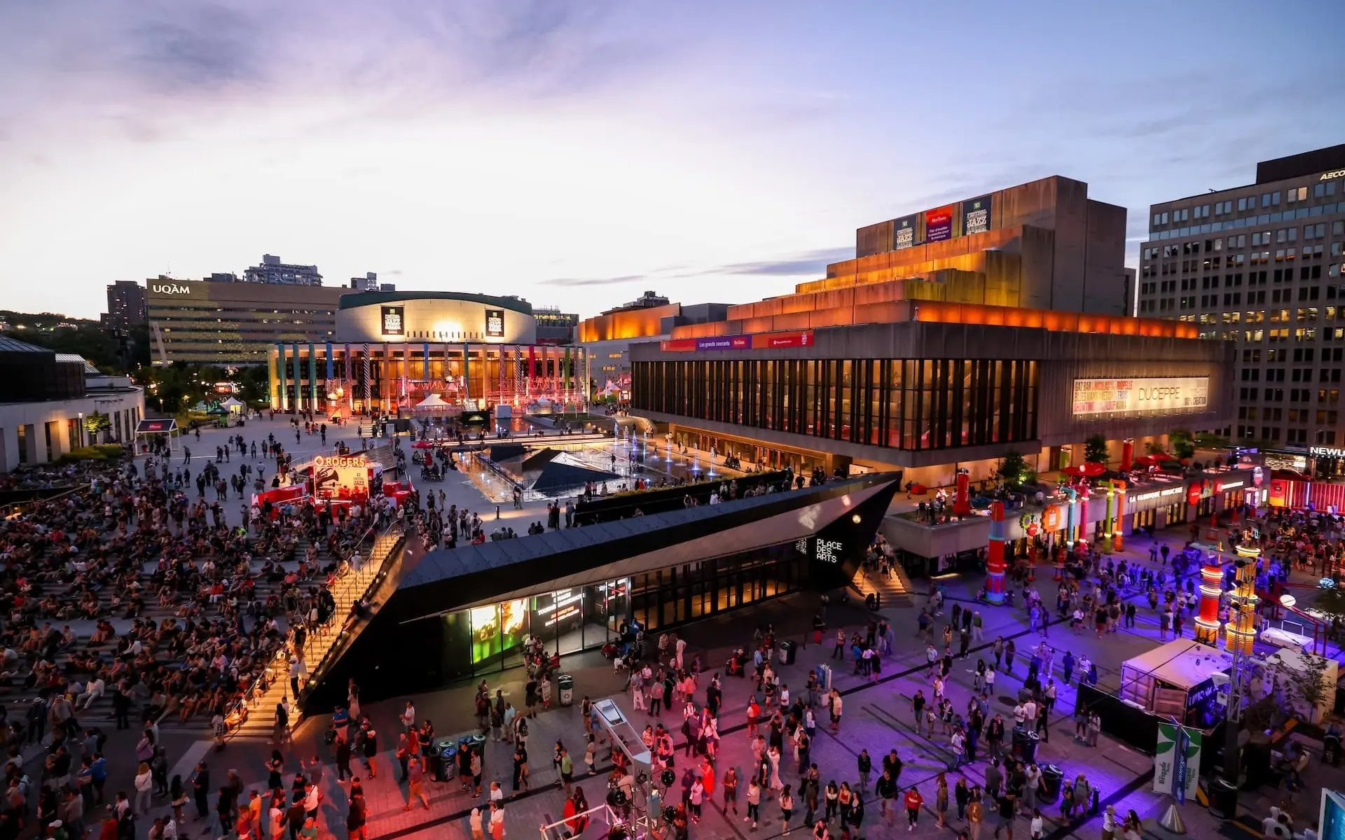 He ka La Place Des Arts He ka La Place Des Arts